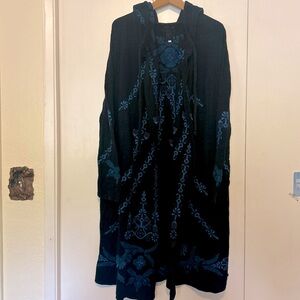 JOHNNY WAS - Biya Embroidered Kimono Blue/Black